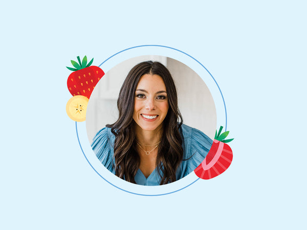 Kacie Barnes aka Mama Knows Nutrition headshot